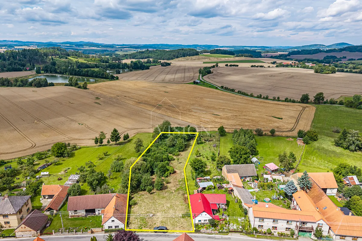 Prodej stavebního pozemku 3195 m²